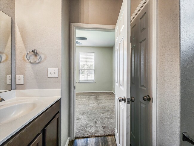 Building Photo - 4229 Amber Ruse Dr