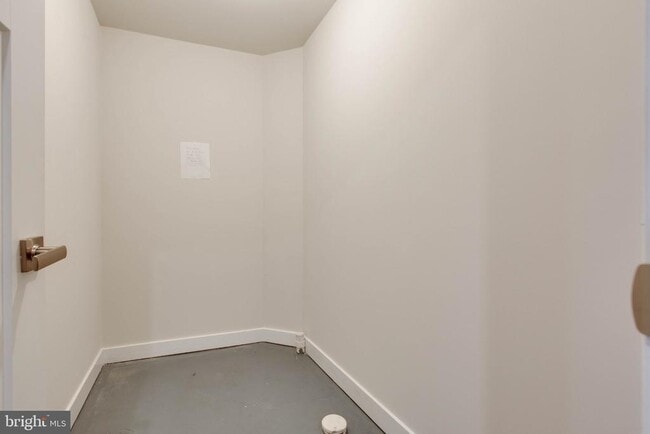 Building Photo - 149 Lyons Crk Dr