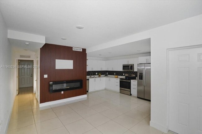 Building Photo - 25874 SW 144th Ct