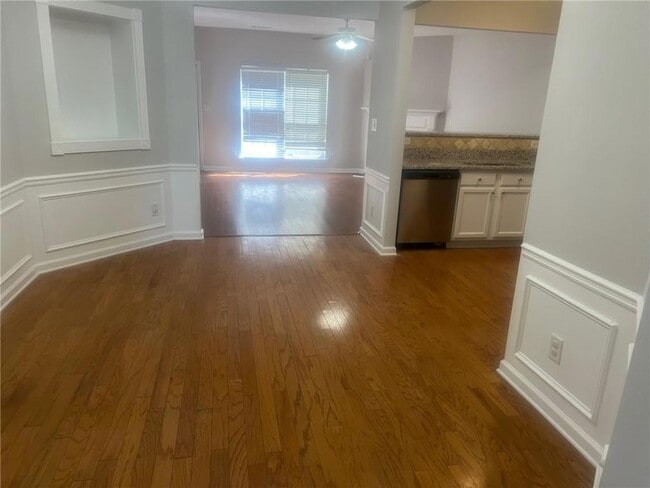 Building Photo - 3809 Dandridge Way NW