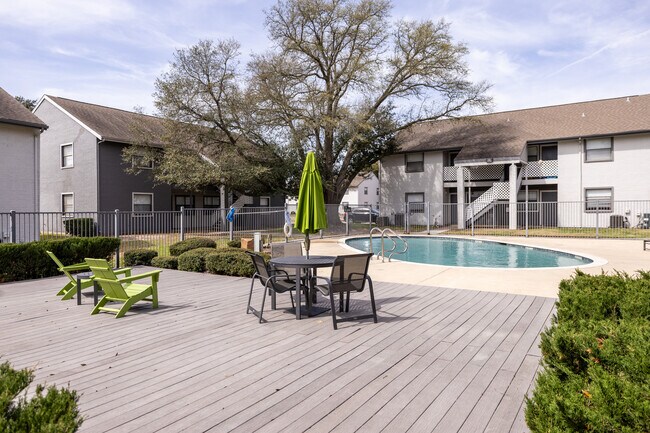 Pool Deck - The Grove at Southwood