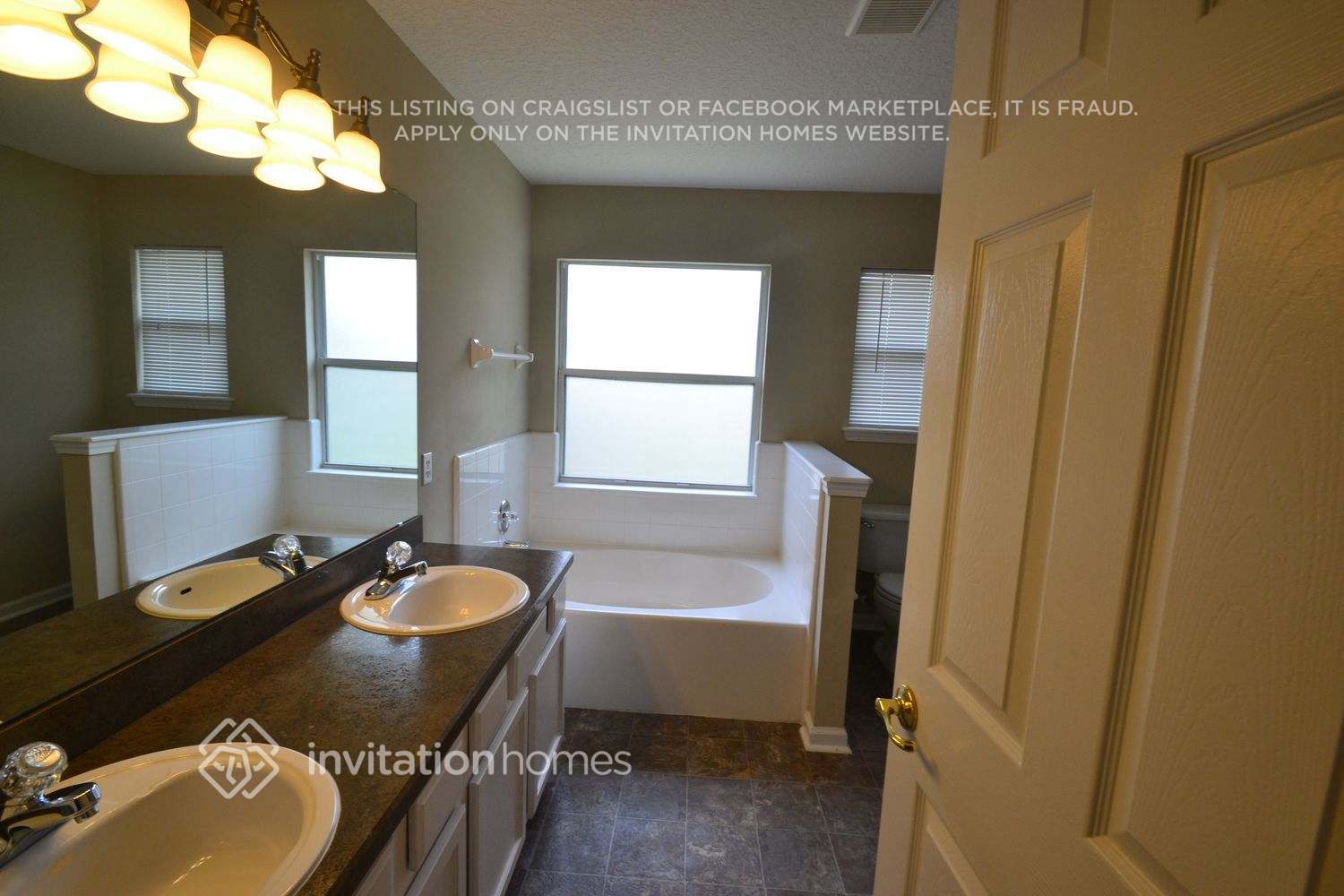 Building Photo - 8040 Tuxford Ln
