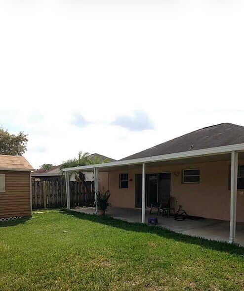 Building Photo - 20583 SW 103rd Ave