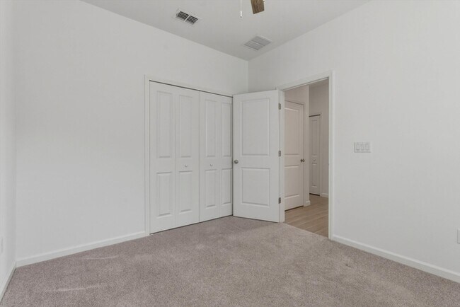 Building Photo - 1479 Lachlan Cir