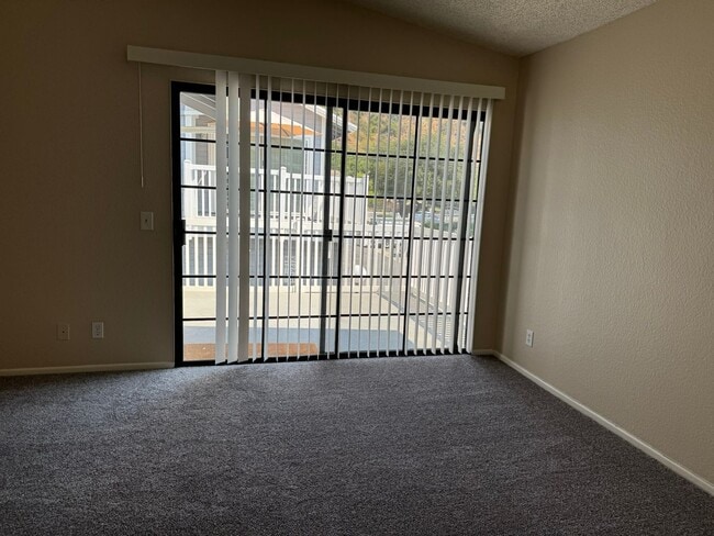 Building Photo - Lovely 2 Bedroom Condo in Azusa