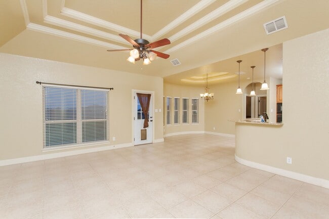 Building Photo - Beautiful 4 Bedroom Rental Home in Lytle, ...