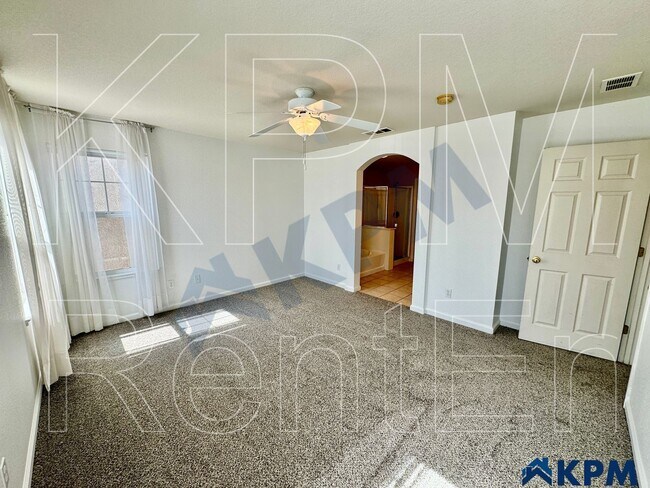 Building Photo - 1504 Cat Tail Dr
