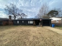 Building Photo - 3bed/2bath Remodeled Home in West Jonesboro.
