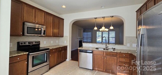 Building Photo - 11190 Bridgewater Dr