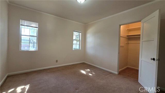 Building Photo - 146 Bridge St