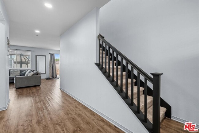 Building Photo - 24944 El Braso Dr