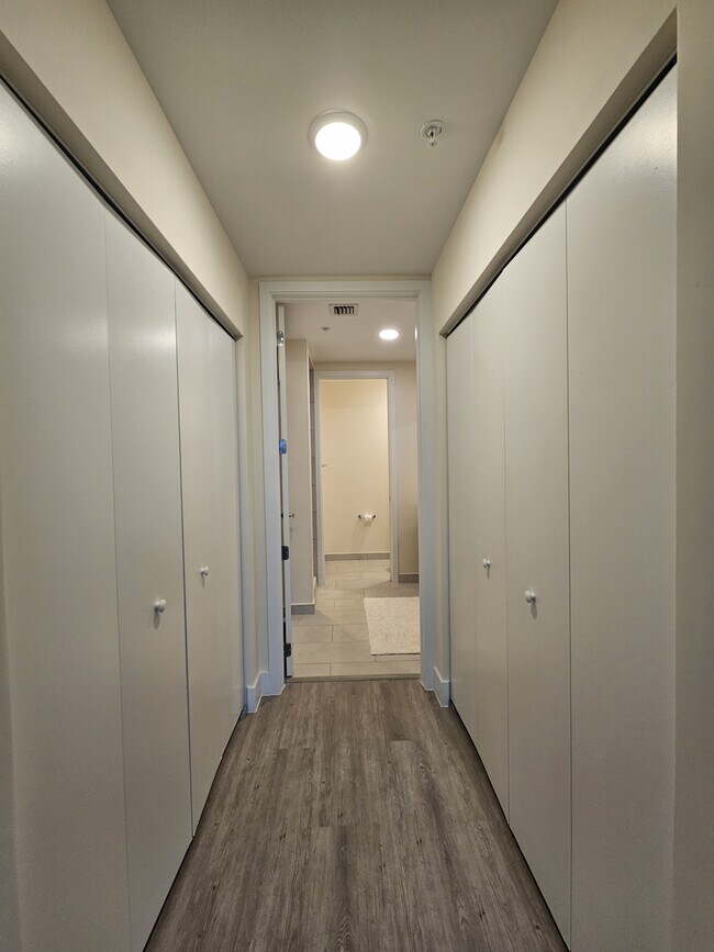 Building Photo - 26589 Rosewood Pointe Dr