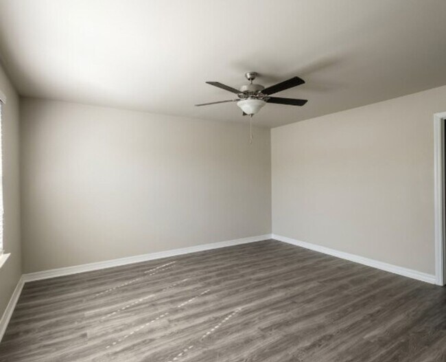 Building Photo - AVAILABLE NOW; APPLY TODAY ON OUR WEBSITE!!!