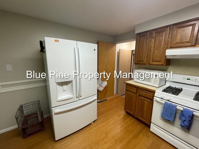 Building Photo - 505 Sykes Dr