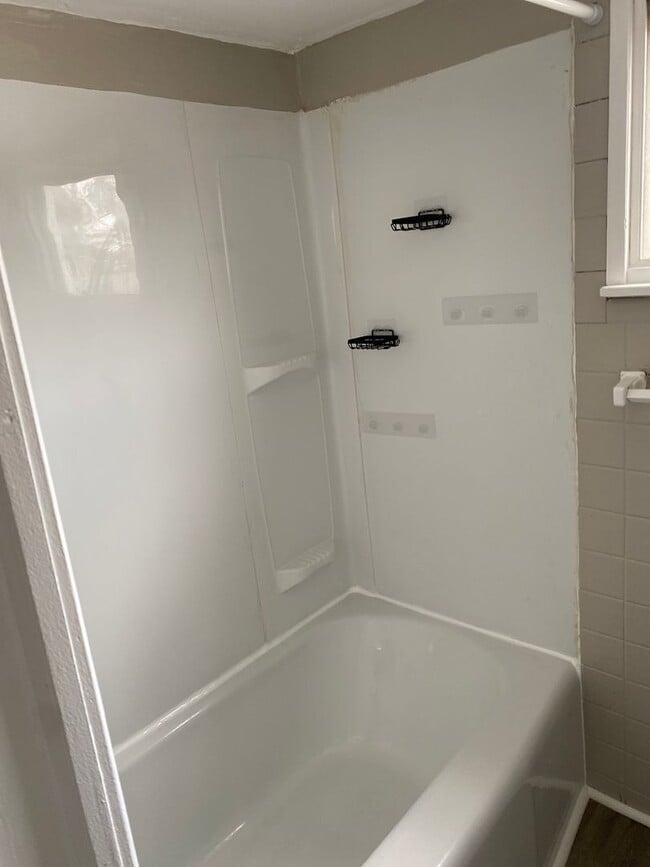 Building Photo - 2133-2135 Jackson St