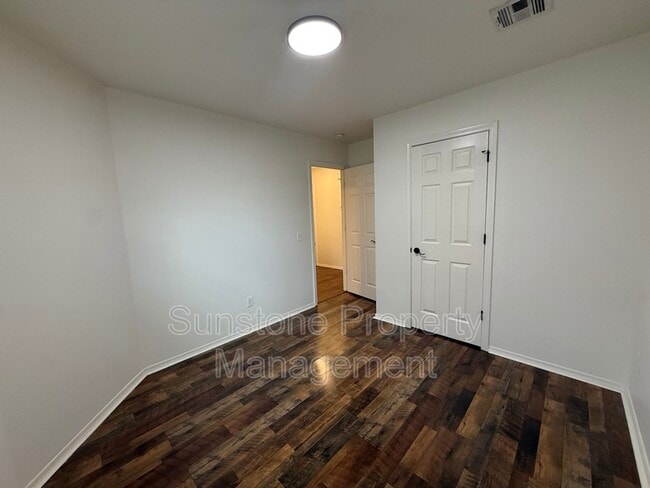 Building Photo - 14681 S Toledo Pl