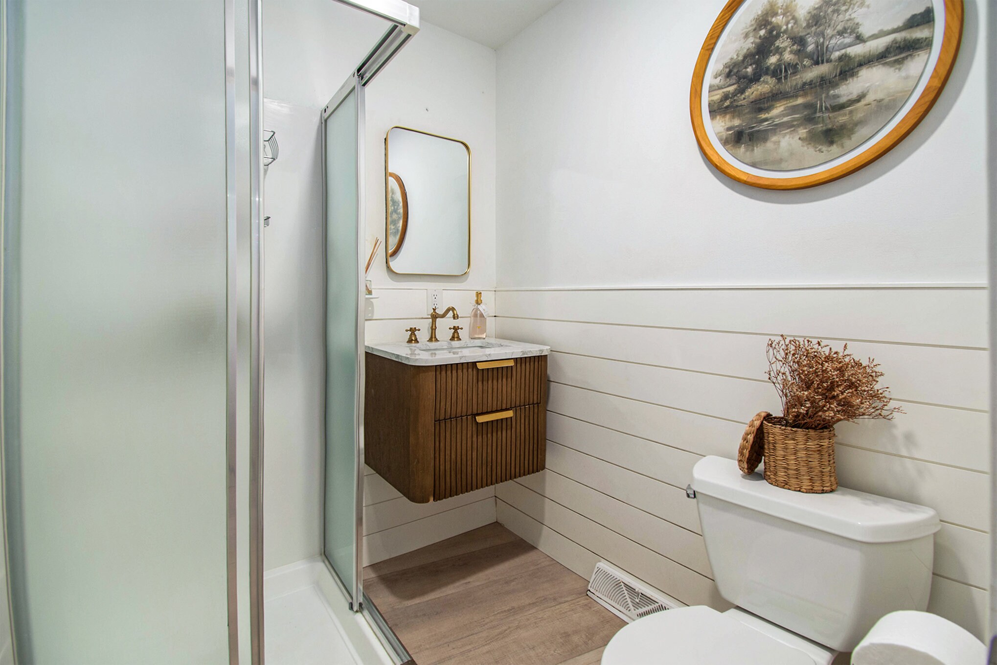 Building Photo - 1155 Carpenter Ave NW