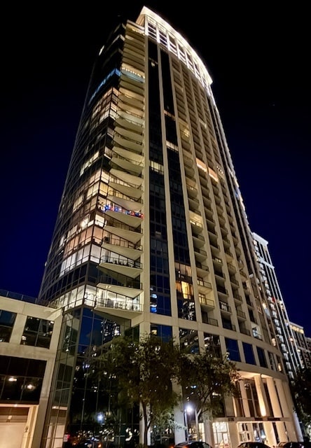 Building Photo - 1235 S Prairie Ave