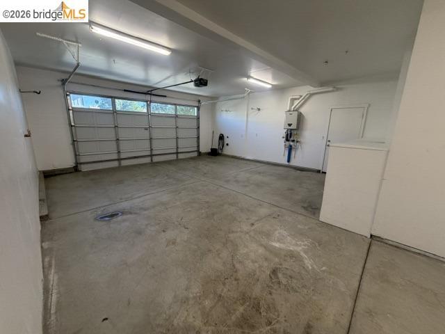 Building Photo - 9588 Pescadero Cir