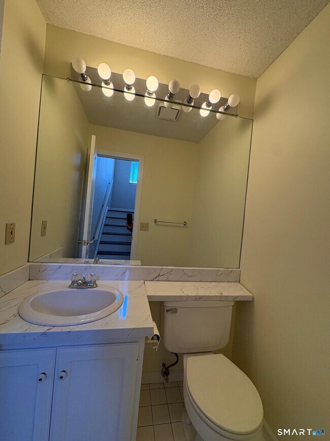 Building Photo - 10 South St