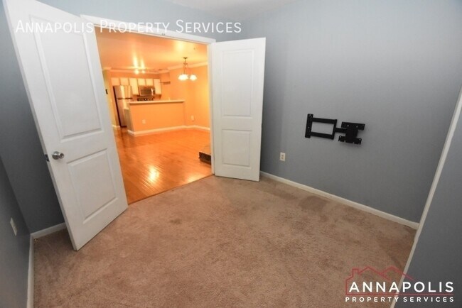 Building Photo - 10G Greystone Court-