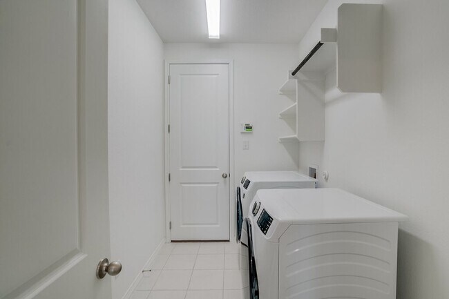 Building Photo - 1132 Spring Gulch Ln