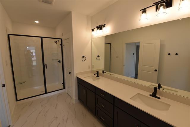 Building Photo - 3860 Keya Dr