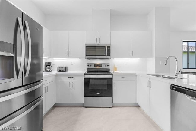 Building Photo - 5061 Penella