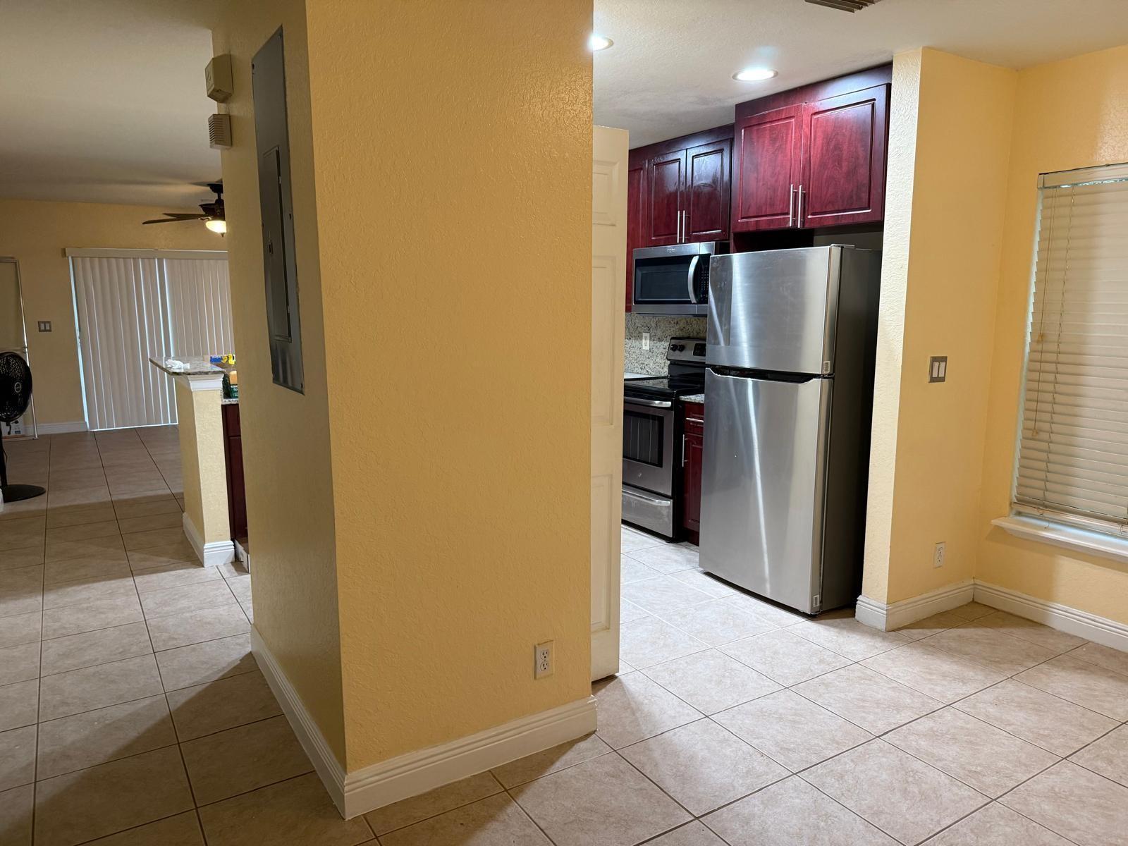 Building Photo - 9981 SW 26th Ct