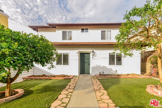 Building Photo - 2107 Pullman Ln