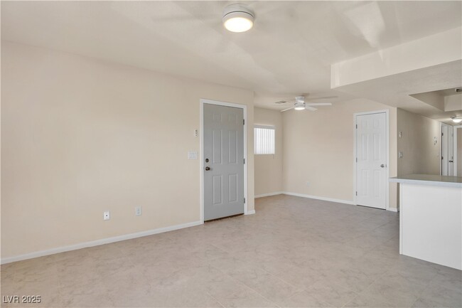 Building Photo - 2217 N Jones Blvd