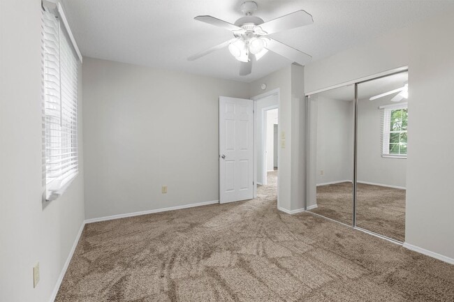 Building Photo - Spacious 4-Bed, 3-Bath Family Home