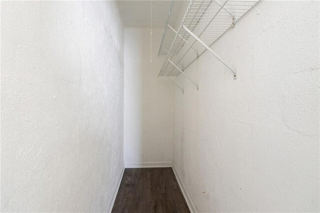 Building Photo - 1098 Smith St SW