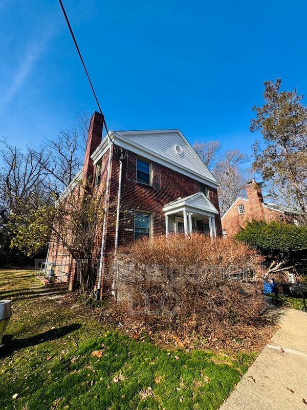 Building Photo - 8310 Garland Ave