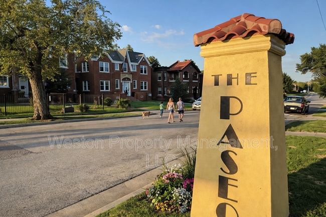 Building Photo - 711 NW 30th St