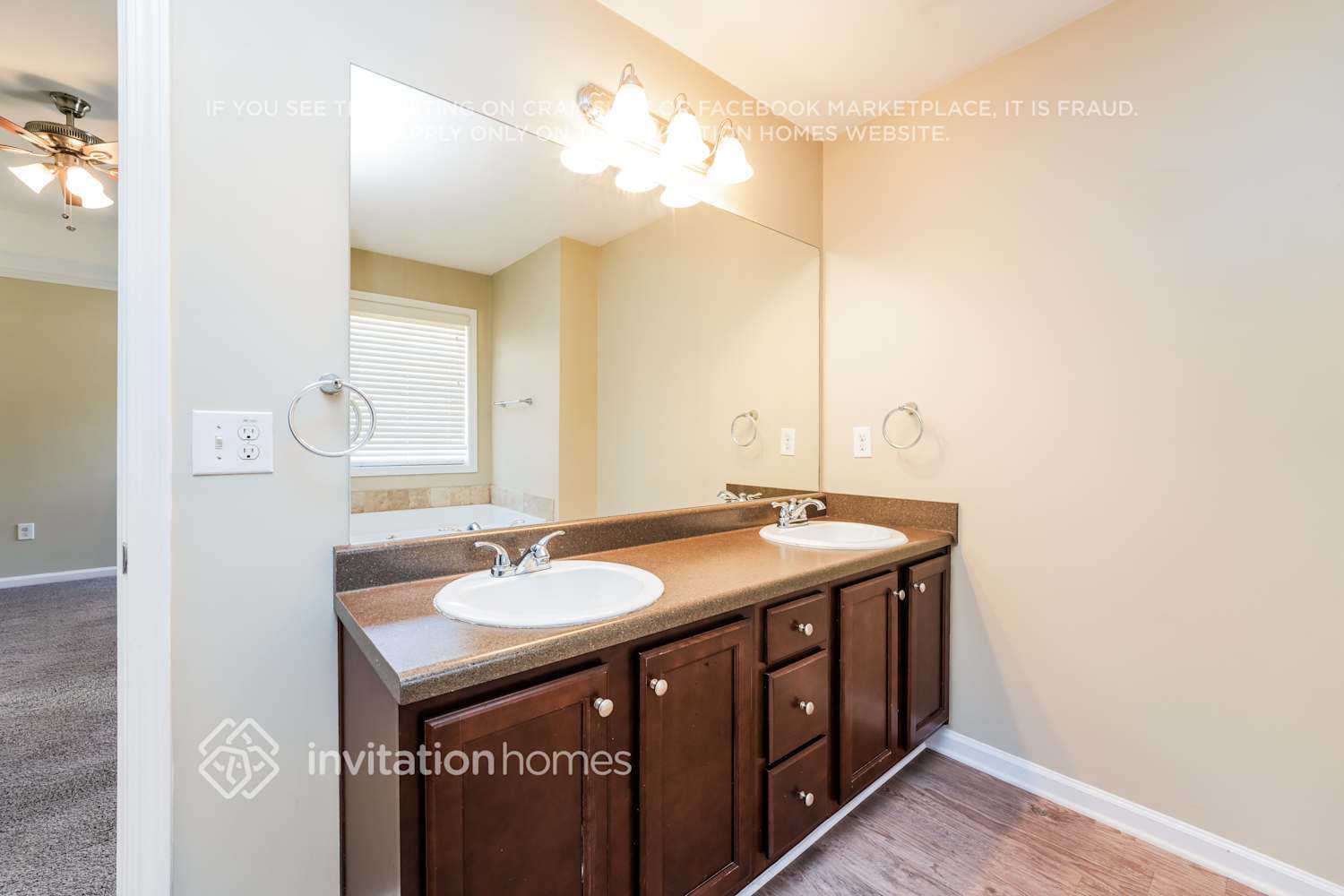 Building Photo - 4377 Gateview Dr SW