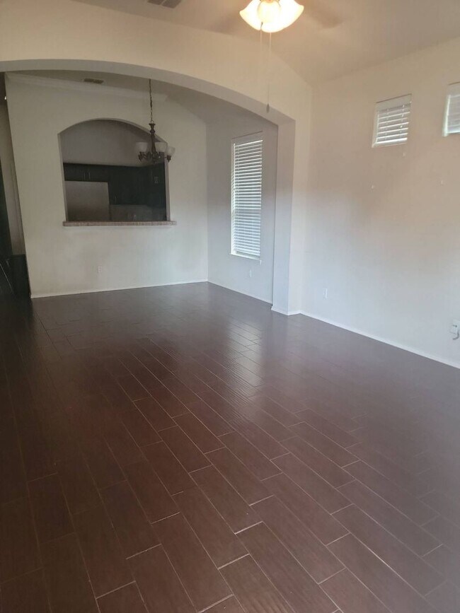Building Photo - Gorgeous duplex for rent in Mansfield!