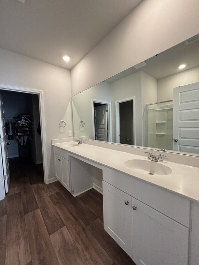 Building Photo - 342 Tiliwa St