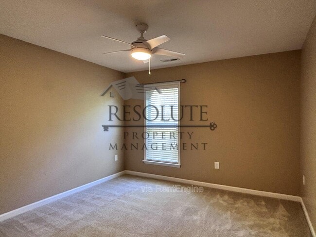 Building Photo - 240 Lynchwick Ln