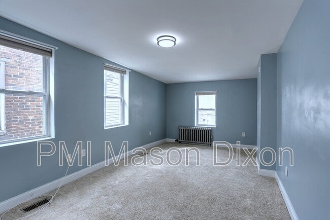 Building Photo - 18 N Patterson Park Ave