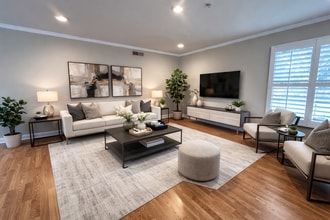 Building Photo - 2 Bedroom Condo in Orange