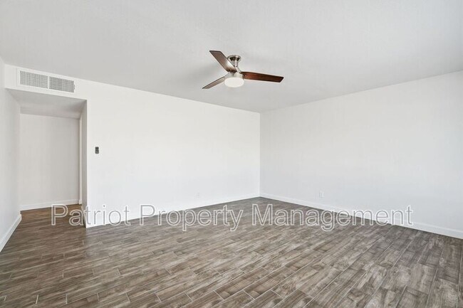 Building Photo - 3701 W Keim Dr