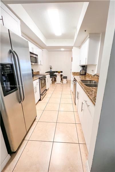 Building Photo - 3530 SW 22nd St