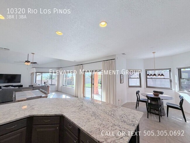 Building Photo - 10320 Rio Los Pinos Dr NW