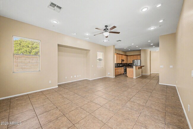 Building Photo - 12929 W Vista Paseo Dr