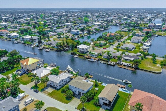 Building Photo - 3272 Minnow Creek Dr