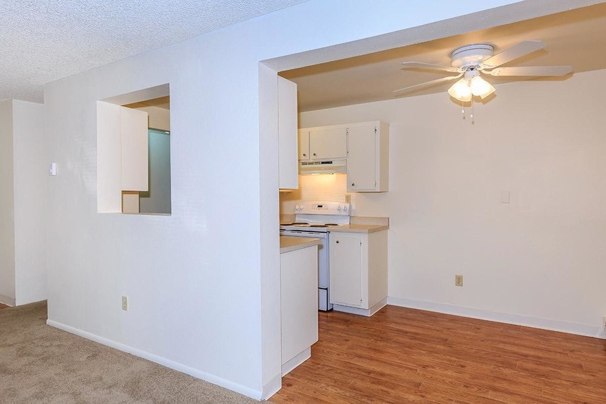 Building Photo - Abalon Pointe