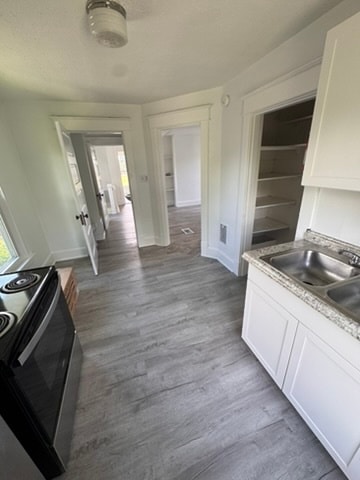 Kitchen - 2105 Sherman Ave