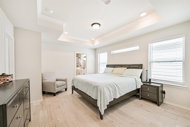 Building Photo - 3407 Knighton Hill Dr