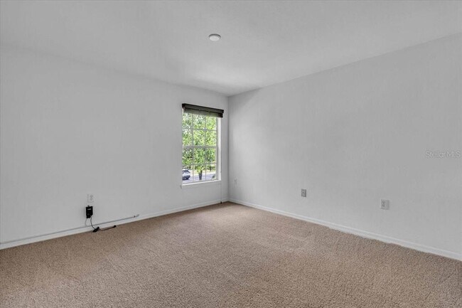 Building Photo - 7405 Vista Way